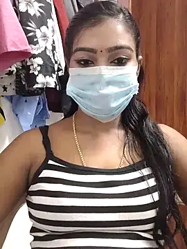 Snapshot of meena_27 chatting on 02-21-25, 03:54 meena 27 online show from 02-21-25, 03:54