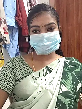 Snapshot of meena_27 chatting on 03-01-25, 08:23 meena 27 online show from 03-01-25, 08:23
