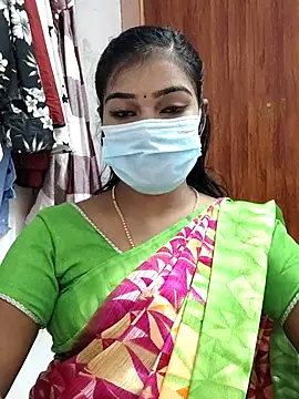 Snapshot of meena_27 chatting on 03-09-25, 06:50 meena 27 online show from 03-09-25, 06:50