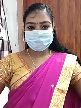 Snapshot of meena_27 chatting on 03-11-25, 07:04 meena 27 online show from 03-11-25, 07:04