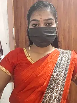 Snapshot of meena_27 chatting on 03-14-25, 10:07 meena 27 online show from 03-14-25, 10:07