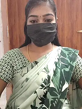 Snapshot of meena_27 chatting on 03-16-25, 06:09 meena 27 online show from 03-16-25, 06:09