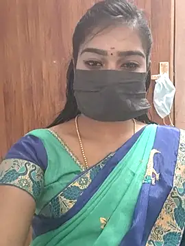 Snapshot of meena_27 chatting on 03-20-25, 10:10 meena 27 online show from 03-20-25, 10:10