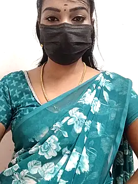 Snapshot of meena_27 chatting on 09-30-25, 06:18 meena 27 online show from 09-30-25, 06:18