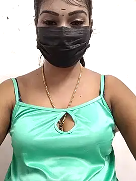 Snapshot of meena_27 chatting on 10-13-25, 06:08 meena 27 online show from 10-13-25, 06:08