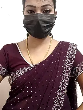 Snapshot of meena_27 chatting on 10-18-25, 06:16 meena 27 online show from 10-18-25, 06:16