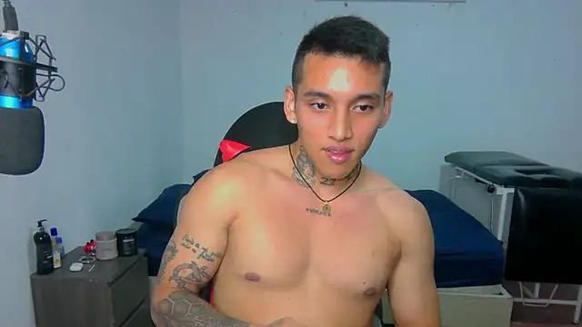 Snapshot of David_Adams2003 chatting on 01-20-25, 11:10 David Adams2003 online show from 01-20-25, 11:10