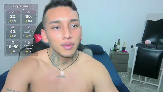 Snapshot of David_Adams2003 chatting on 02-25-25, 03:05 David Adams2003 online show from 02-25-25, 03:05