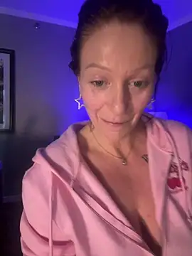 Snapshot of AlessasRoom chatting on 02-23-26, 07:00 AlessasRoom online show from 02-23-26, 07:00