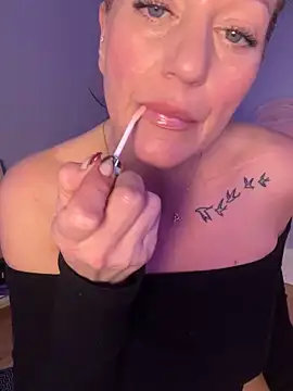 AlessasRoom online show from 03-18-26, 05:38