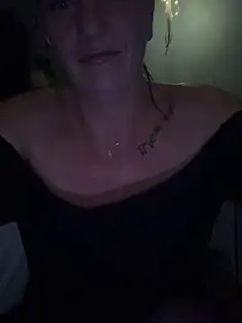 Snapshot of AlessasRoom chatting on 05-16-26, 06:43 AlessasRoom online show from 05-16-26, 06:43