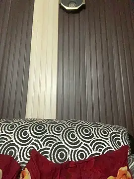 Snapshot of indihotguy chatting on 01-11-25, 02:25 indihotguy online show from 01-11-25, 02:25