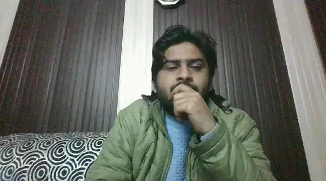 Snapshot of indihotguy chatting on 01-12-25, 11:17 indihotguy online show from 01-12-25, 11:17