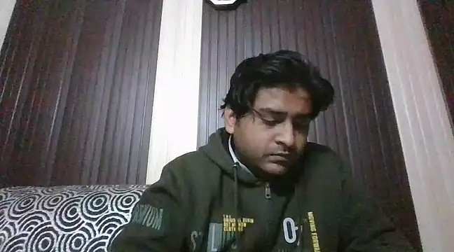 Snapshot of indihotguy chatting on 02-10-25, 04:58 indihotguy online show from 02-10-25, 04:58