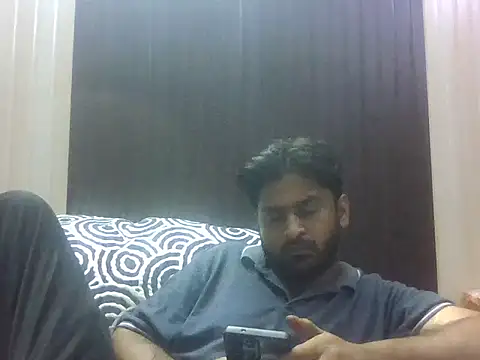 Snapshot of indihotguy chatting on 10-09-25, 01:42 indihotguy online show from 10-09-25, 01:42