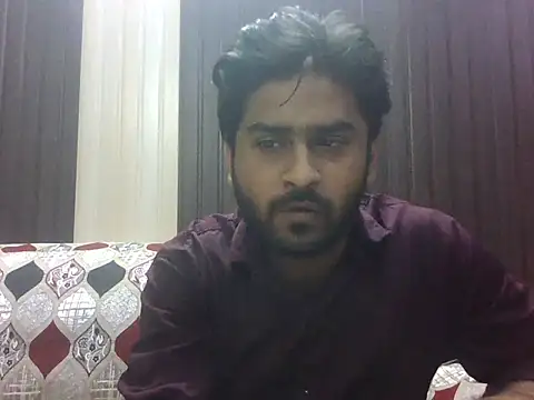 Snapshot of indihotguy chatting on 11-02-25, 12:51 indihotguy online show from 11-02-25, 12:51