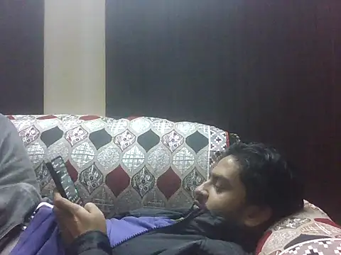 Snapshot of indihotguy chatting on 11-16-25, 01:49 indihotguy online show from 11-16-25, 01:49