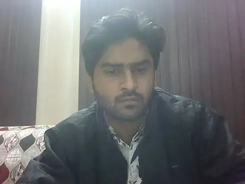 Snapshot of indihotguy chatting on 11-19-25, 02:28 indihotguy online show from 11-19-25, 02:28