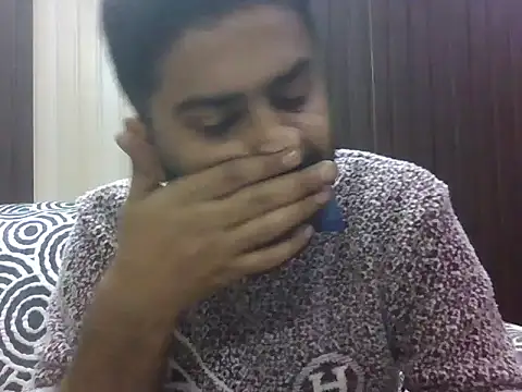 indihotguy online show from 02-10-26, 08:51