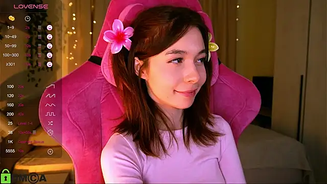 LittleOriana online show from 03-06-25, 01:48