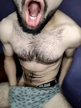 Snapshot of niyack69 chatting on 11-25-25, 10:54 niyack69 online show from 11-25-25, 10:54