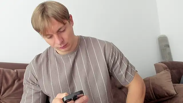 Snapshot of o_r_b_i_t chatting on 03-16-25, 10:22 o r b i t online show from 03-16-25, 10:22