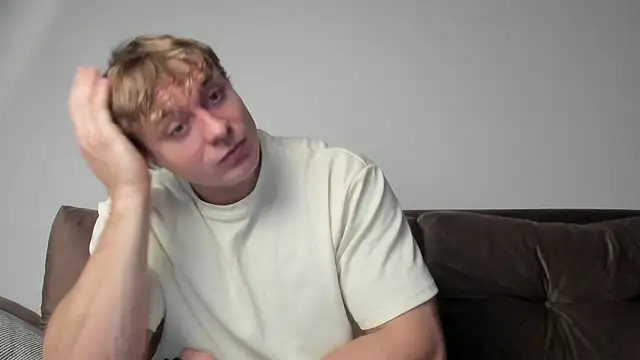 Snapshot of o_r_b_i_t chatting on 03-17-25, 03:29 o r b i t online show from 03-17-25, 03:29