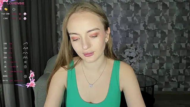 A delina online show from 02-07-25, 03:19