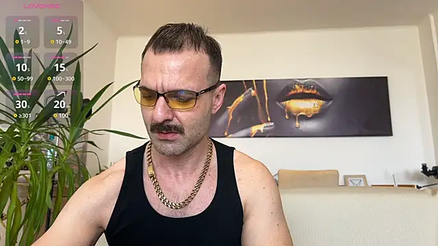 Snapshot of Asmodeuss666 chatting on 02-14-25, 10:28 Asmodeuss666 online show from 02-14-25, 10:28