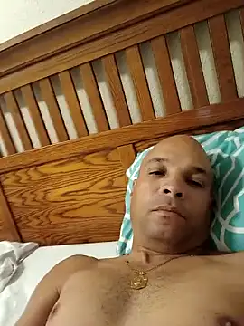 Snapshot of 3patica chatting on 02-19-25, 08:44 3patica online show from 02-19-25, 08:44