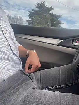 Snapshot of MrLatinKing chatting on 12-26-24, 05:19 MrLatinKing online show from 12-26-24, 05:19