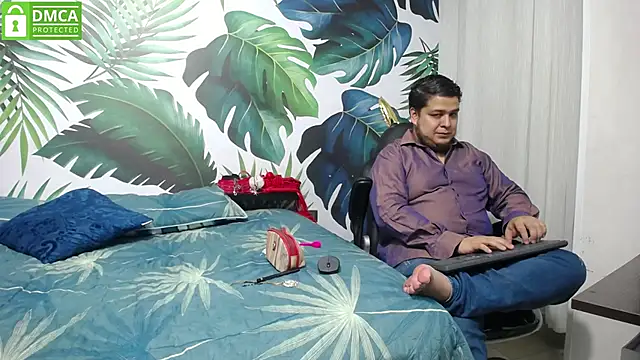 Snapshot of narendra_dayaramm chatting on 03-18-25, 06:37 narendra dayaramm online show from 03-18-25, 06:37