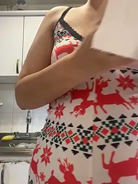 amelia cherry online show from 10-22-25, 06:29