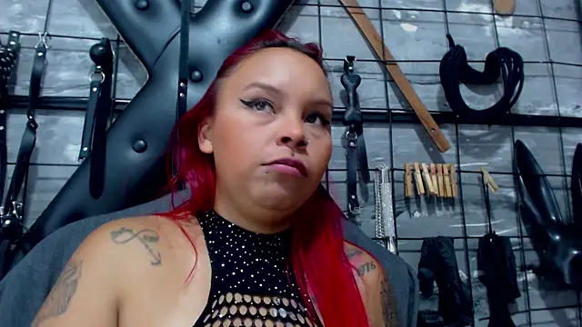 Snapshot of Alana_Roth chatting on 02-04-26, 07:31 Alana Roth online show from 02-04-26, 07:31