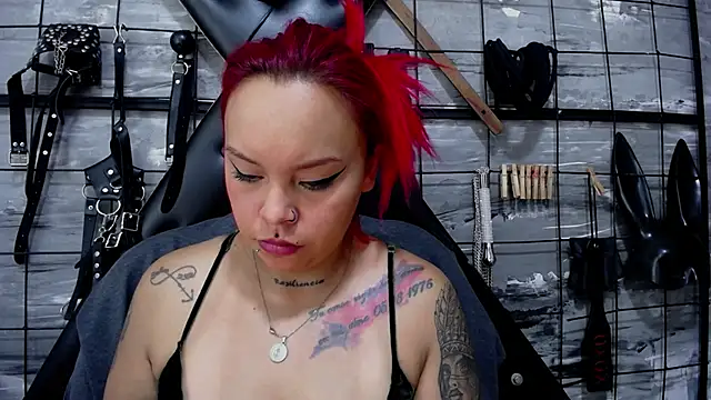 Snapshot of Alana_Roth chatting on 02-27-26, 08:09 Alana Roth online show from 02-27-26, 08:09