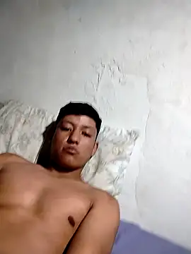 Snapshot of MartzJJ chatting on 09-11-25, 07:58 MartzJJ online show from 09-11-25, 07:58