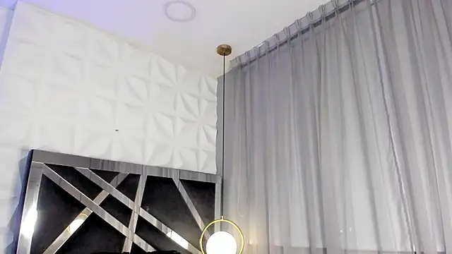 Snapshot of MAGIC_AURORAA chatting on 02-13-25, 03:24 MAGIC AURORAA online show from 02-13-25, 03:24