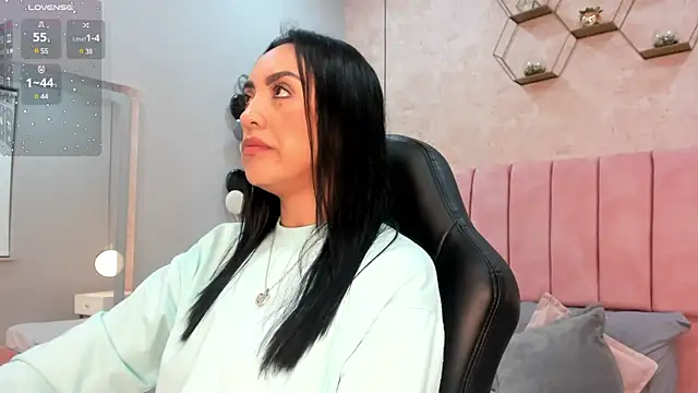 Snapshot of MAGIC_AURORAA chatting on 03-14-25, 01:13 MAGIC AURORAA online show from 03-14-25, 01:13