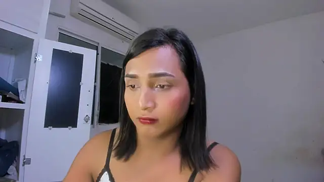 Snapshot of Miss_noah18 chatting on 03-11-25, 11:26 Miss noah18 online show from 03-11-25, 11:26