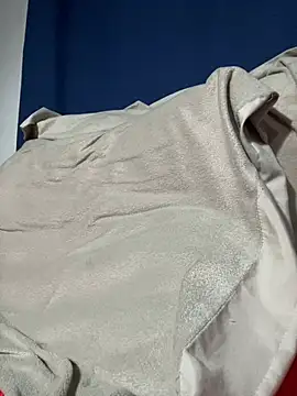 Ninabrunette18 online show from 03-06-25, 10:36