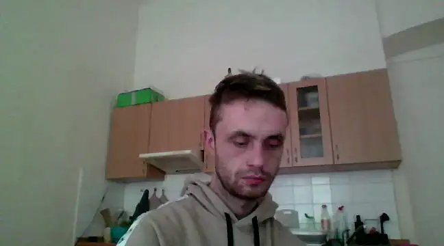 Snapshot of tomasek28 chatting on 01-17-25, 02:18 tomasek28 online show from 01-17-25, 02:18