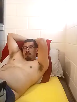 k1oudE online show from 03-09-26, 04:38