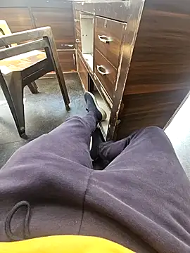 Snapshot of pyasevickybabu563 chatting on 03-04-25, 08:57 pyasevickybabu563 online show from 03-04-25, 08:57