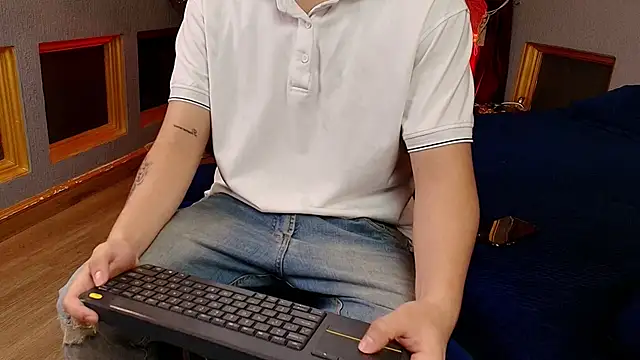 MarcoVitto online show from 12-03-25, 11:52