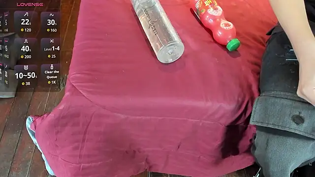 Snapshot of MarcoVitto chatting on 02-25-26, 07:45 MarcoVitto online show from 02-25-26, 07:45