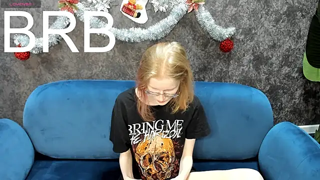 Snapshot of ElizabethHarpper chatting on 01-22-25, 04:44 ElizabethHarpper online show from 01-22-25, 04:44