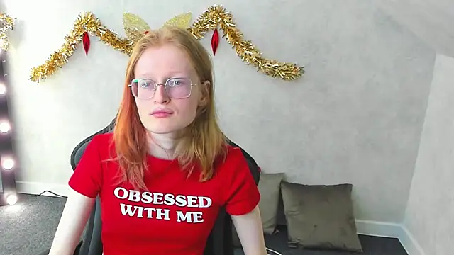 Snapshot of ElizabethHarpper chatting on 01-26-25, 01:09 ElizabethHarpper online show from 01-26-25, 01:09