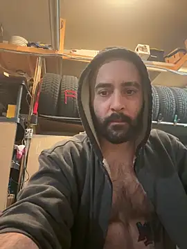 Snapshot of Faded-Solo chatting on 04-21-26, 03:57 Faded-Solo online show from 04-21-26, 03:57