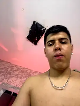 Snapshot of Angel_Khouri chatting on 09-16-25, 03:18 Angel Khouri online show from 09-16-25, 03:18