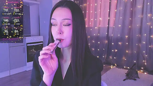 Snapshot of kittenrisha chatting on 12-16-25, 05:12 kittenrisha online show from 12-16-25, 05:12